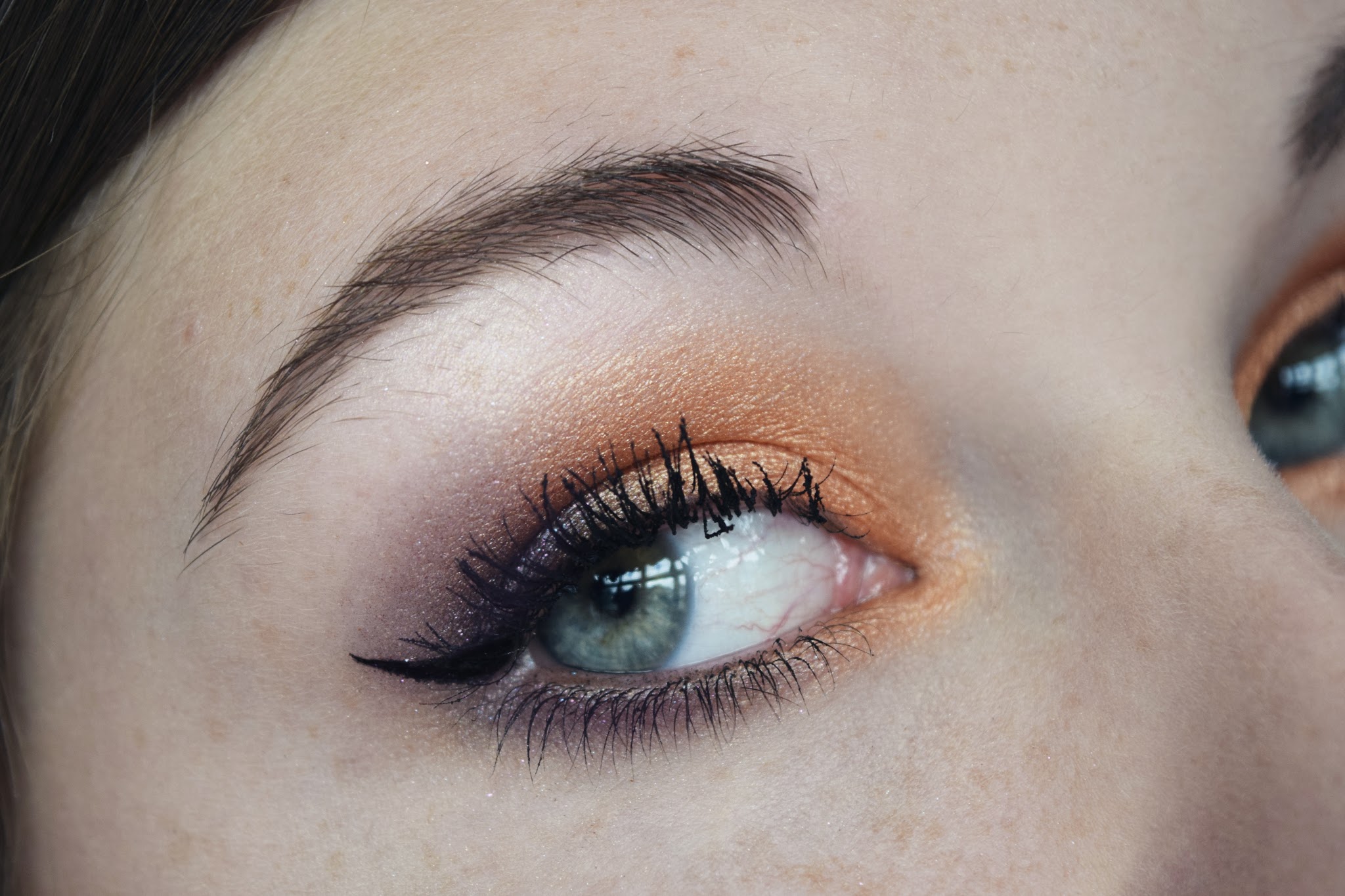 Halloween eyeshadow deals